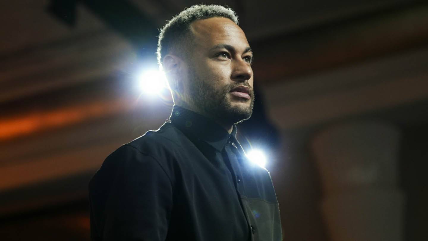 Neymar Leads Furia's Media Football Team